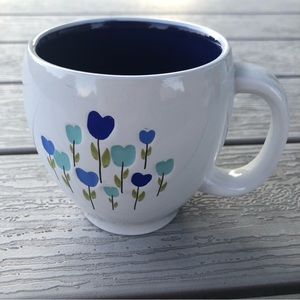 Starbucks 2007 White Blue Tulip Heart Flowers Coffee Mug Cup 16 Ounces Spring